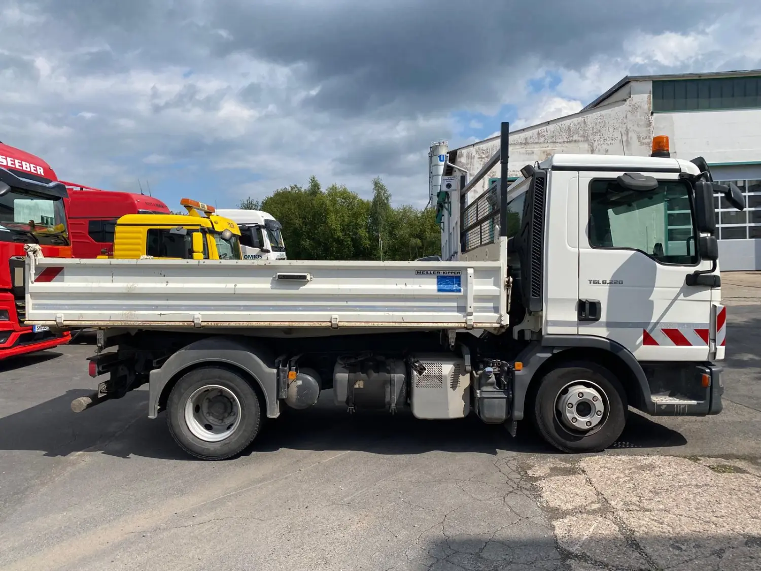MAN TGL 8.220 4x2 BB von MAXIM-TECH GmbH